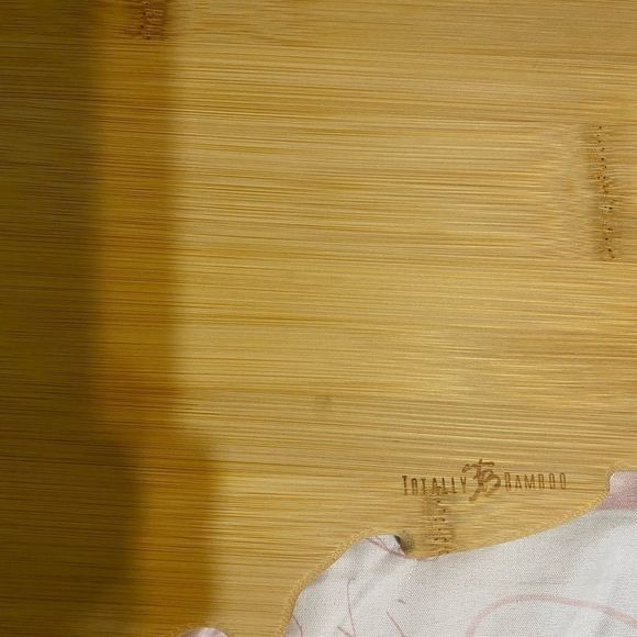 Totally Bamboo Cutting Board USA Shaped Limited Edition Kitchen Gadget New - Picture 3 of 5